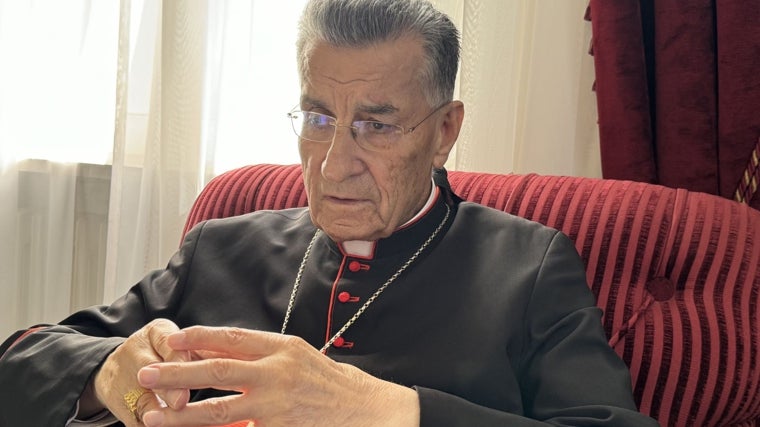 El cardenal Bechara Boutros Raï durante la entrevista