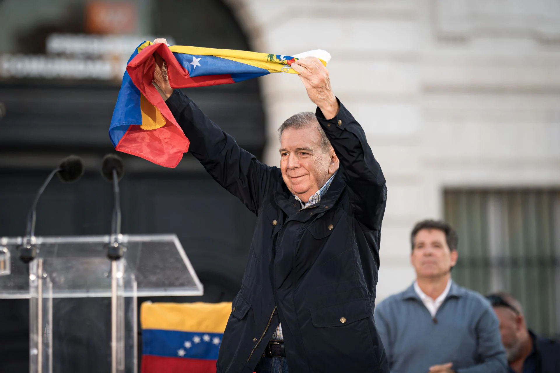 Edmundo González y Maria Corina Machado celebran la excarcelación los detenidos tras las elecciones en Venezuela