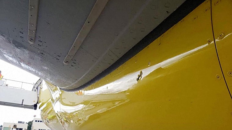 Marcas de disparos en un avión de Spirit Airlines a su llegada en Santo Domingo tras no poder aterrizar en Puerto Príncipe