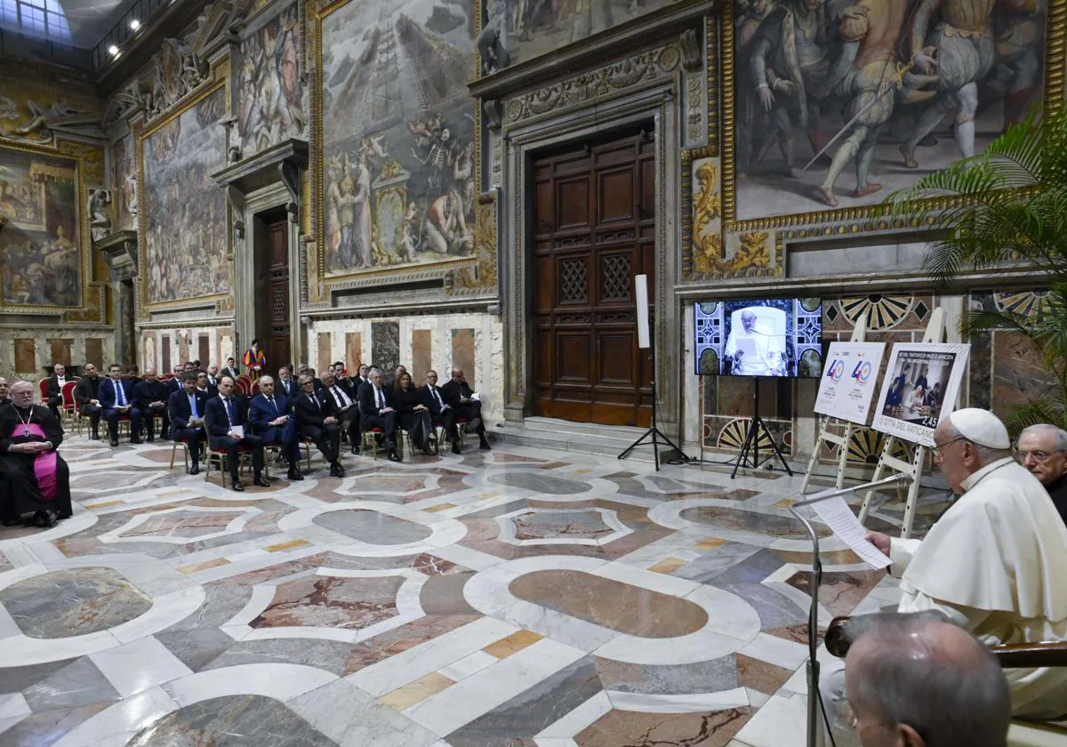 El Papa lamenta que en Ucrania «la arrogancia del invasor prevalece sobre el diálogo»