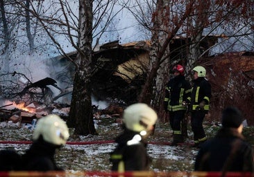 Muere un piloto español y tres personas resultan heridas al estrellarse un avión de carga en Vilna (Lituania)