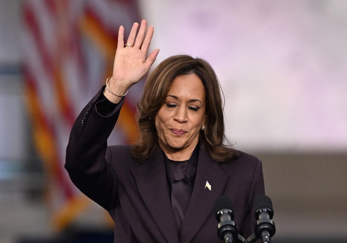 Kamala Harris, cariacontecida tras reconocer su derrota ante Trump en las elecciones de EE.UU.