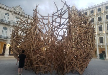 «Que seamos libres», los deseos de los cubanos expuestos en una obra de arte en la Bienal de La Habana