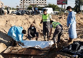 Una fosa temporal, a la espera de la retirada de Israel