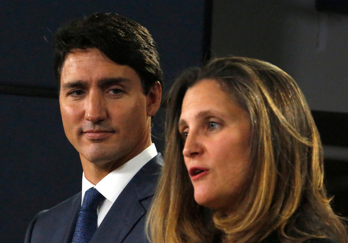 La ya exministra de Finanzas de Canadá Chrystia Freeland y el primer ministro, Justin Trudeau
