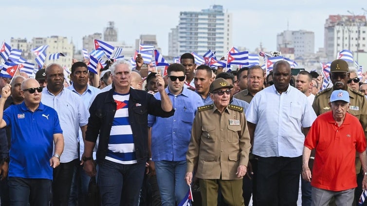 La dictadura cubana organiza protestas contra el 'bloqueo', mientras la mitad del país está sin electricidad