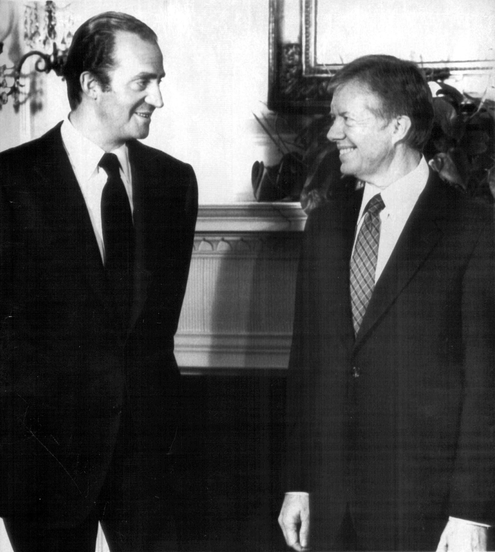 El expresidente de EE.UU. Jimmy Carter junto al Rey Don Juan Carlos I. 