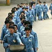 Un adolescente de 13 años es condenado a cadena perpetua en China en un crimen que ha encendido las redes con más de mil millones de visitas en un día