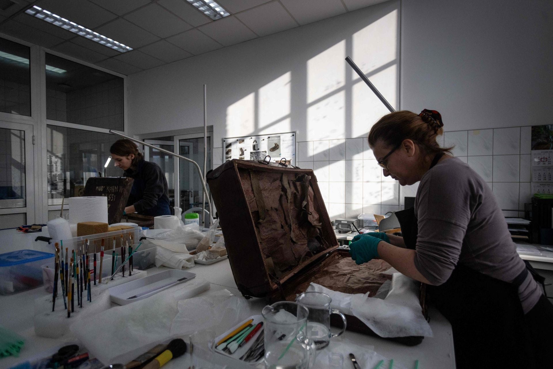 Maleta confiscada a una de las víctimas