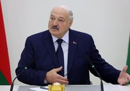 La comisión electoral de Bielorrusia ratifica el aplastante «triunfo» en las presidenciales de Lukashenko felicitado por Putin y Maduro