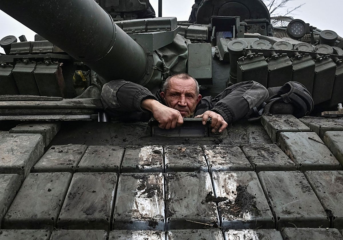 Kiev está ultimando una estrategia para atraer a los jóvenes de entre 18 y 25 años al Ejército con un «contrato honesto» y mejores condiciones