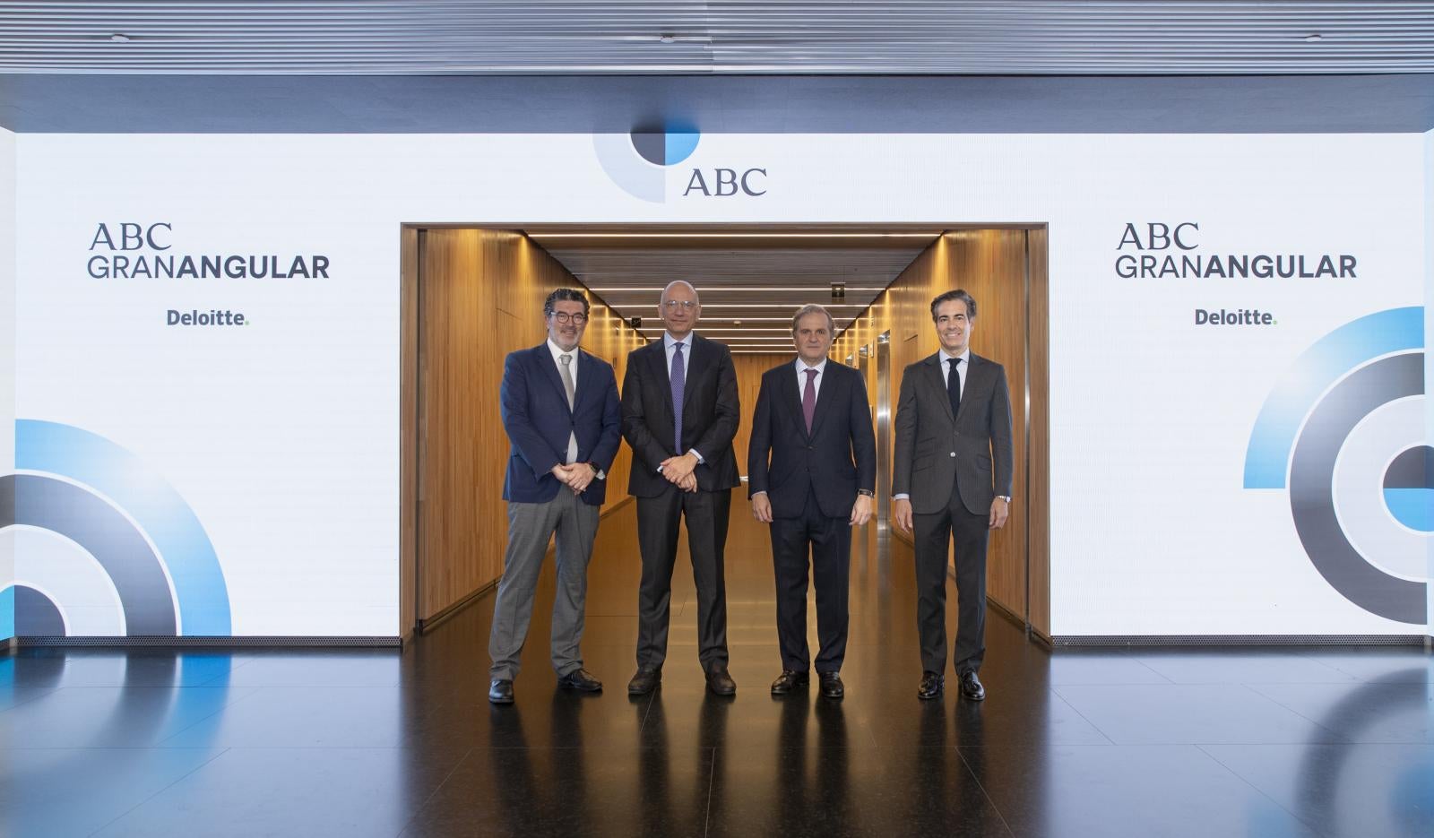 El encuentro Gran Angular de ABC con el ex primer ministro italiano Enrico Letta, en imágenes