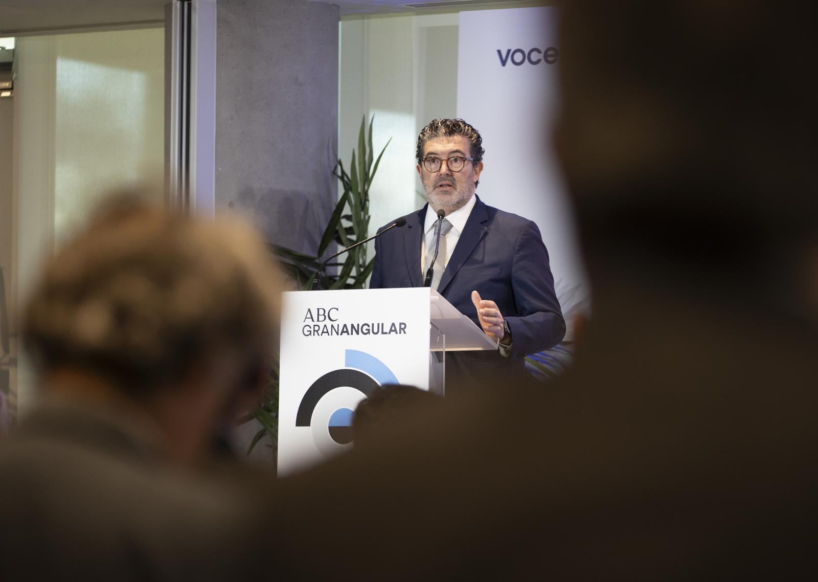 El encuentro Gran Angular de ABC con el ex primer ministro italiano Enrico Letta, en imágenes