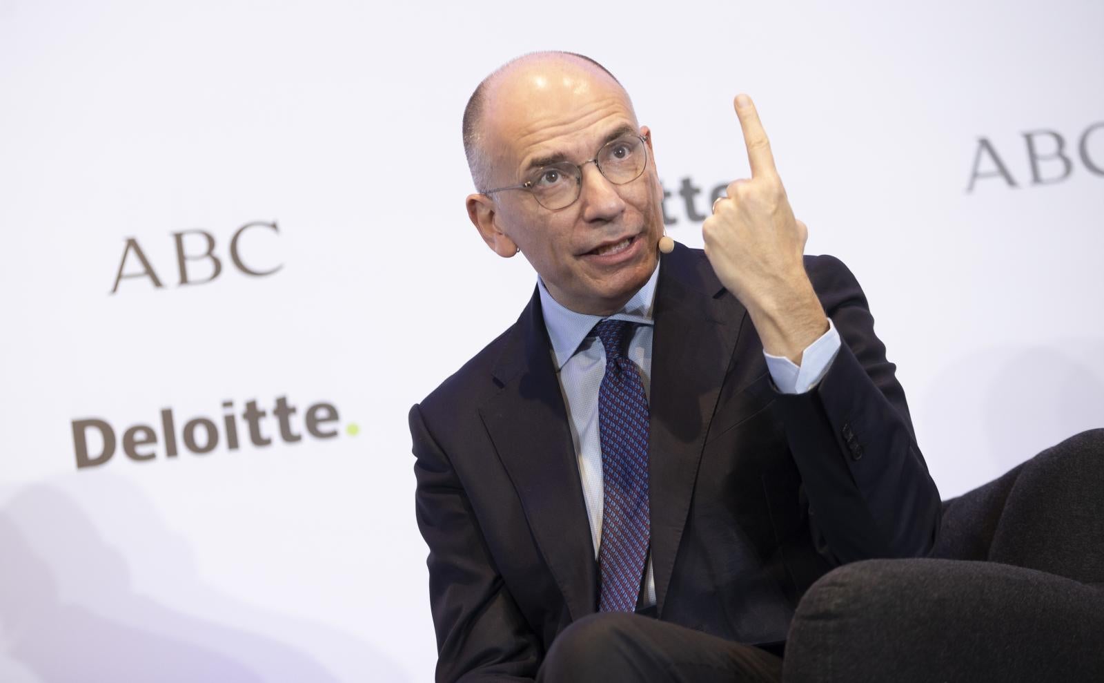 El encuentro Gran Angular de ABC con el ex primer ministro italiano Enrico Letta, en imágenes