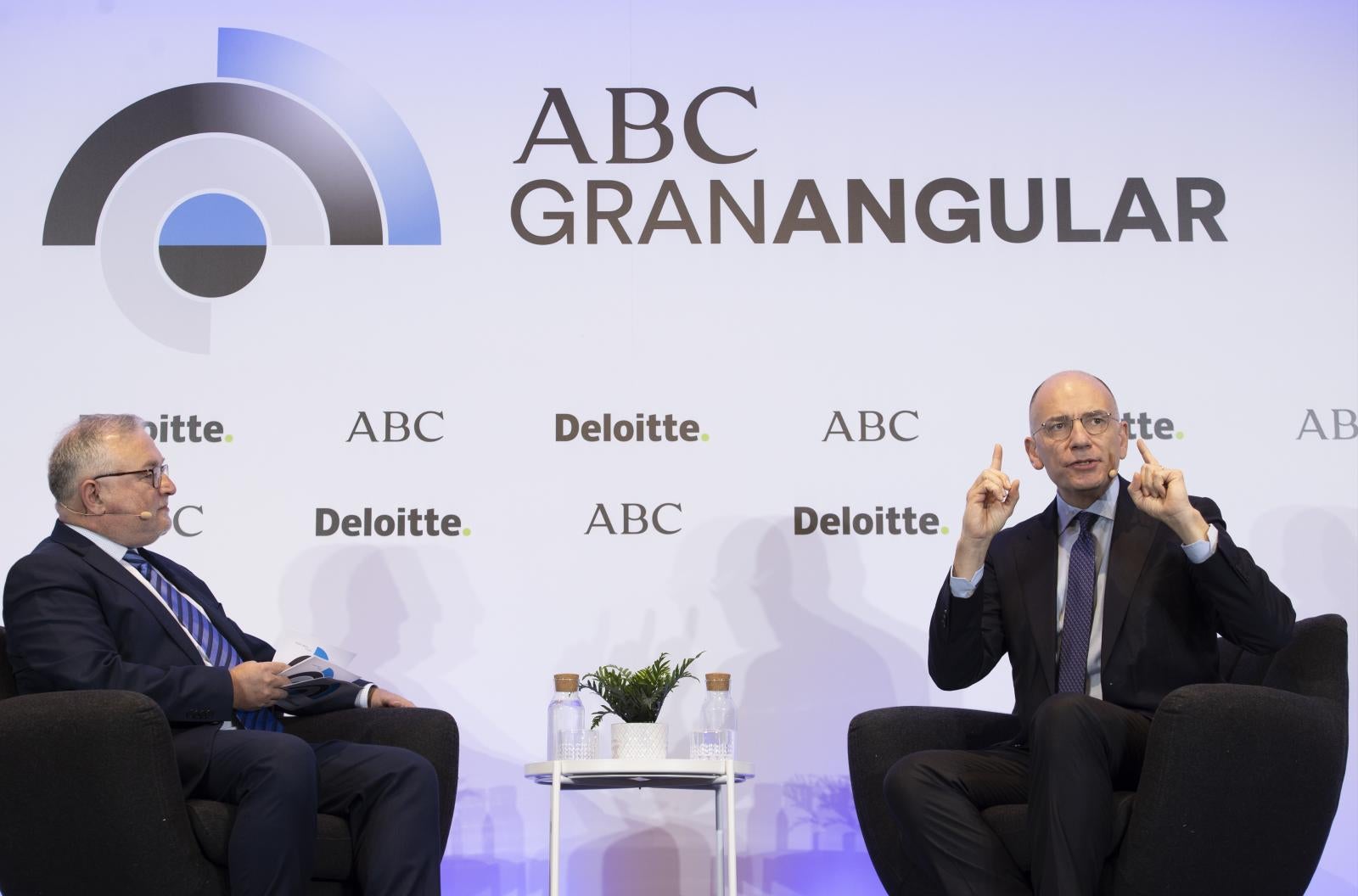 El encuentro Gran Angular de ABC con el ex primer ministro italiano Enrico Letta, en imágenes