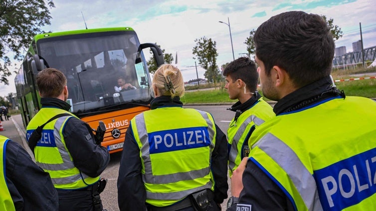 Alemania extiende por otros seis meses los controles en sus fronteras