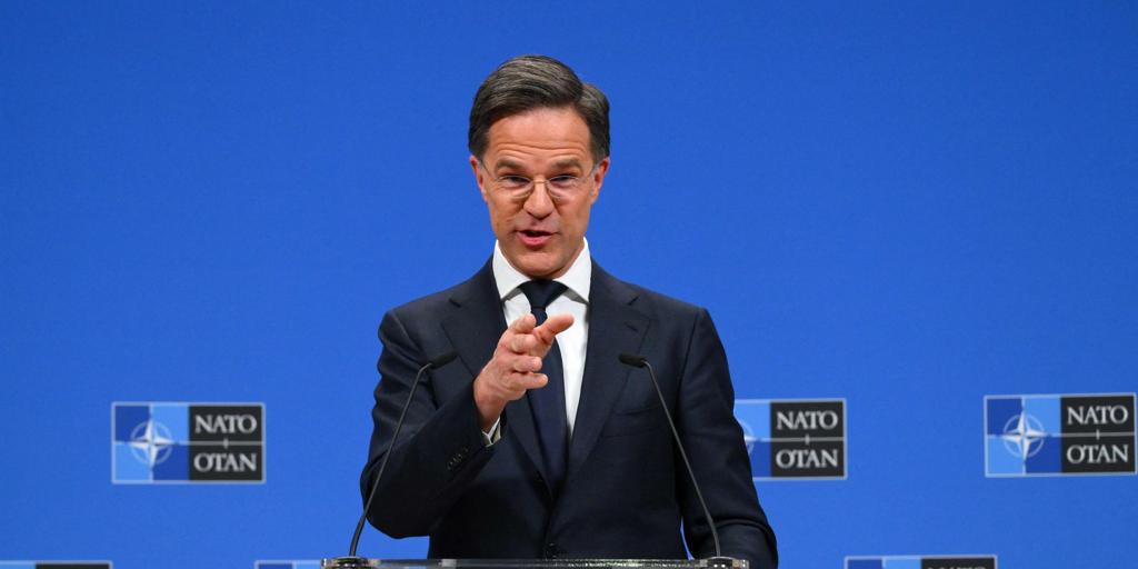 Rutte pide que antes de verano todos los aliados lleguen al 2% en Defensa y un nuevo listón «más pronto que tarde»