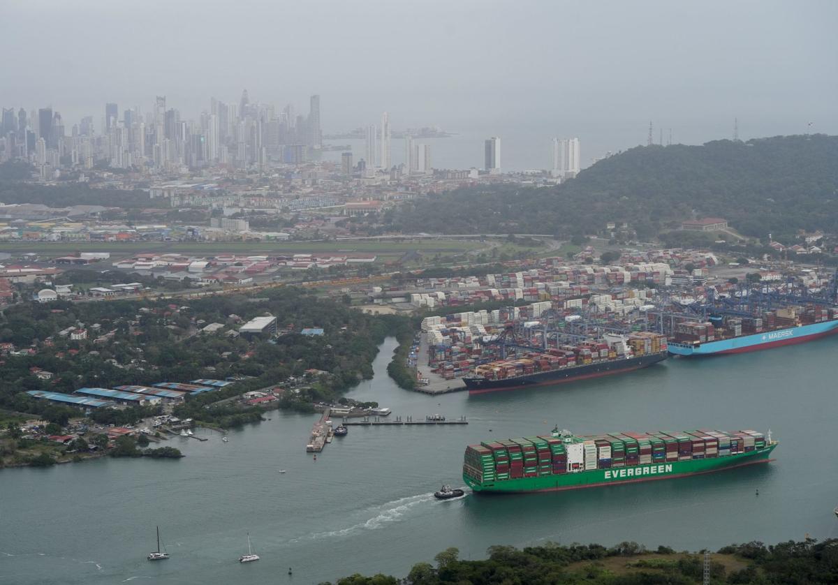 Vista aérea del Canal de Panamá