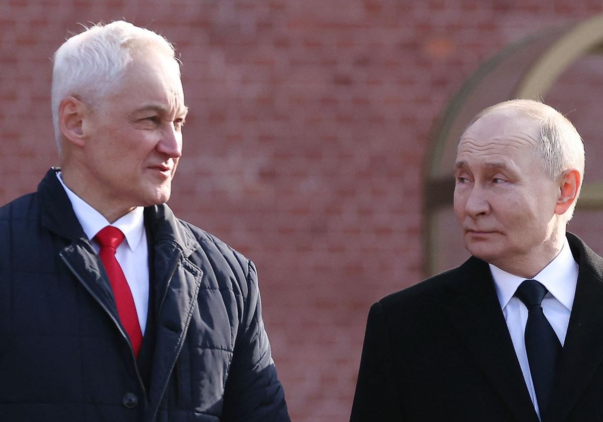 El ministro de Defensa ruso, Andrei Belousov, junto al presidente Vladímir Putin