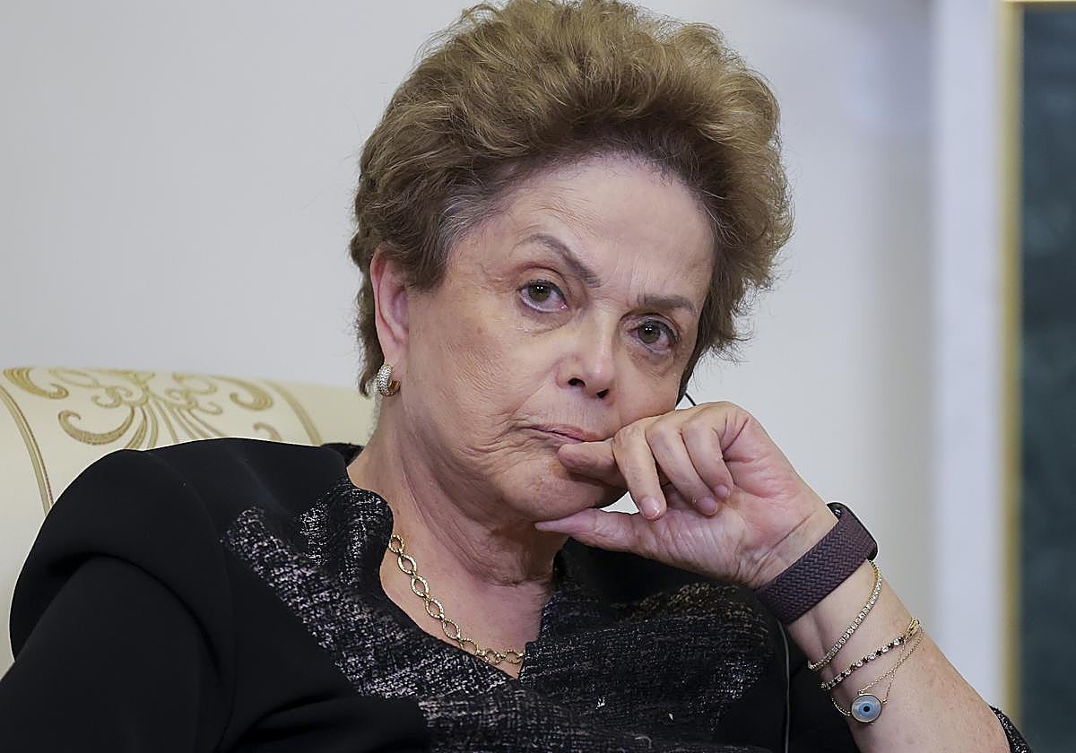 La expresidenta de Brasil Dilma Rousseff, hospitalizada en China por la inflamación del nervio del equilibrio