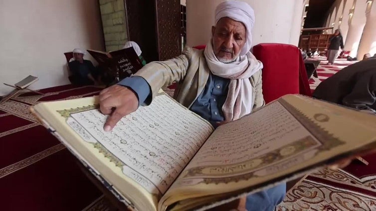 Musulmanes de Yemen celebran el mes sagrado de ramadán