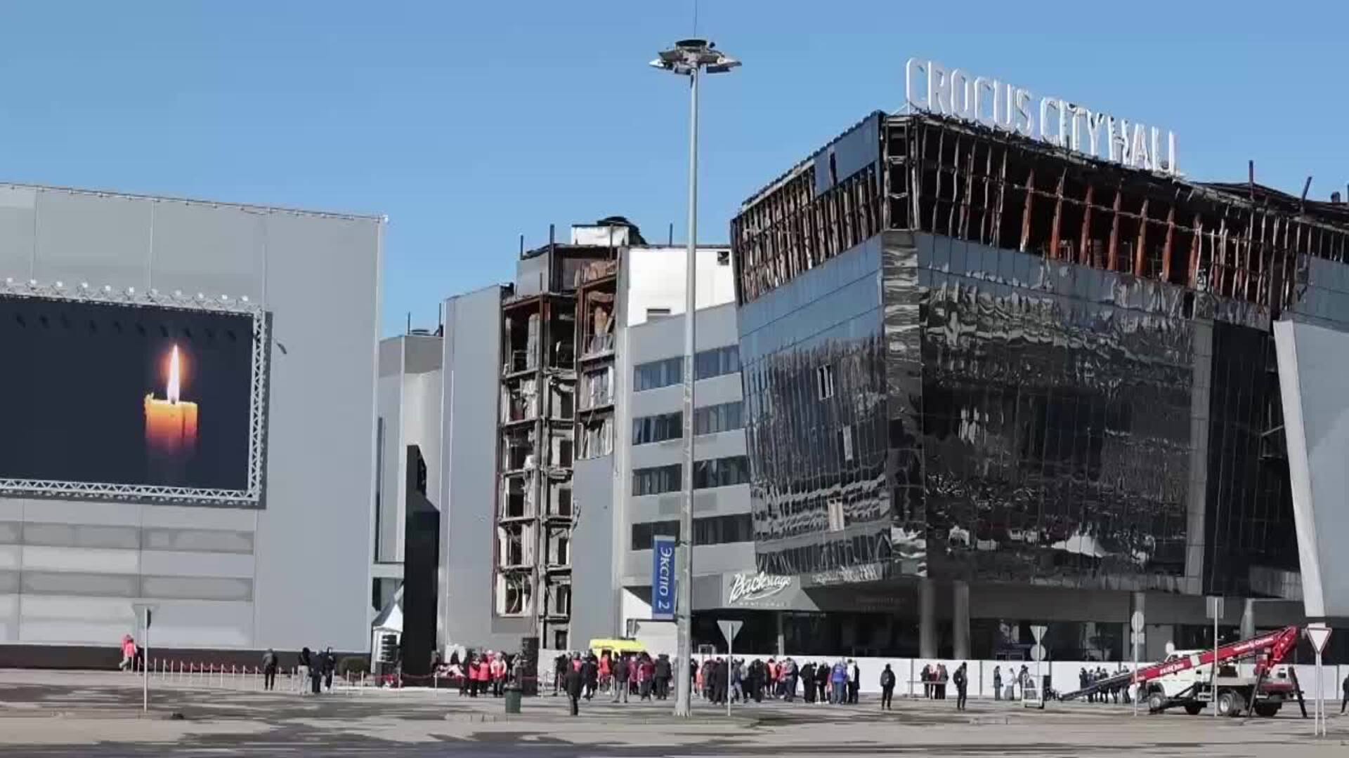 Rusos recuerdan a las víctimas del atentado en el Crocus City Hall a un año de lo ocurrido