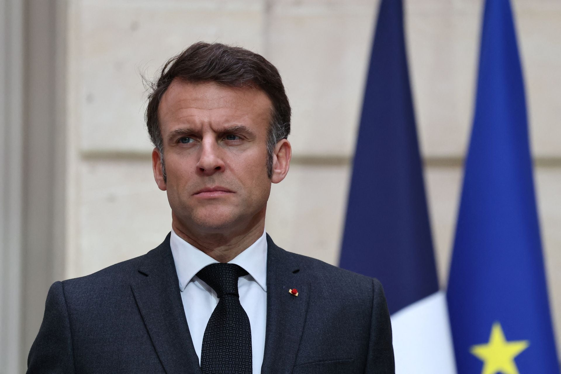Macron espera que los fondos anunciados por la Comisión Europea permitan financiar buena parte del esfuerzo colectivo