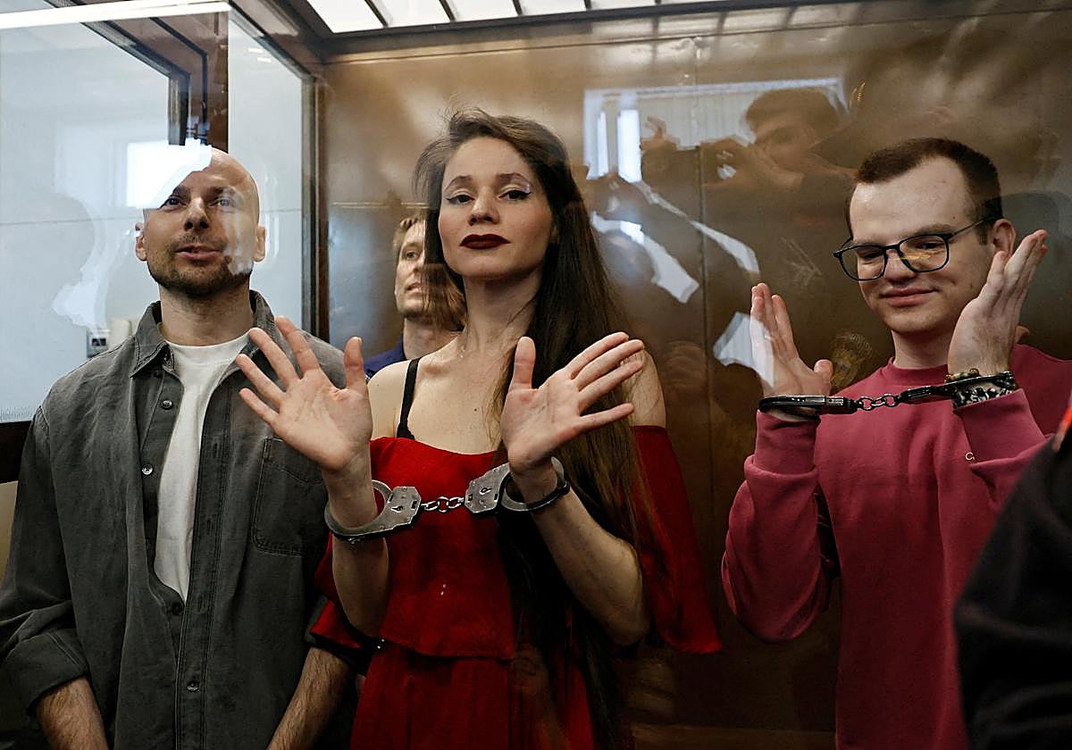 Sergei Karelin, Konstantin Gabov, Antonina Favorskaya y Artem Kriger, colaboradores de Navalni.