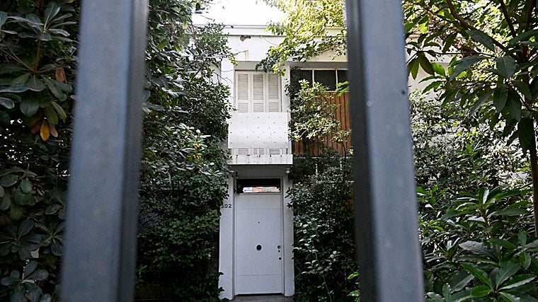 Vista exterior de la casa de Allende, en el acomodado barrio de Providencia, en Santiago de Chile