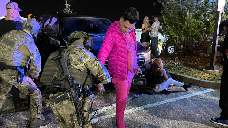 Una redada masiva en una discoteca en EE.UU. termina con la detención de 100 inmigrantes indocumentados