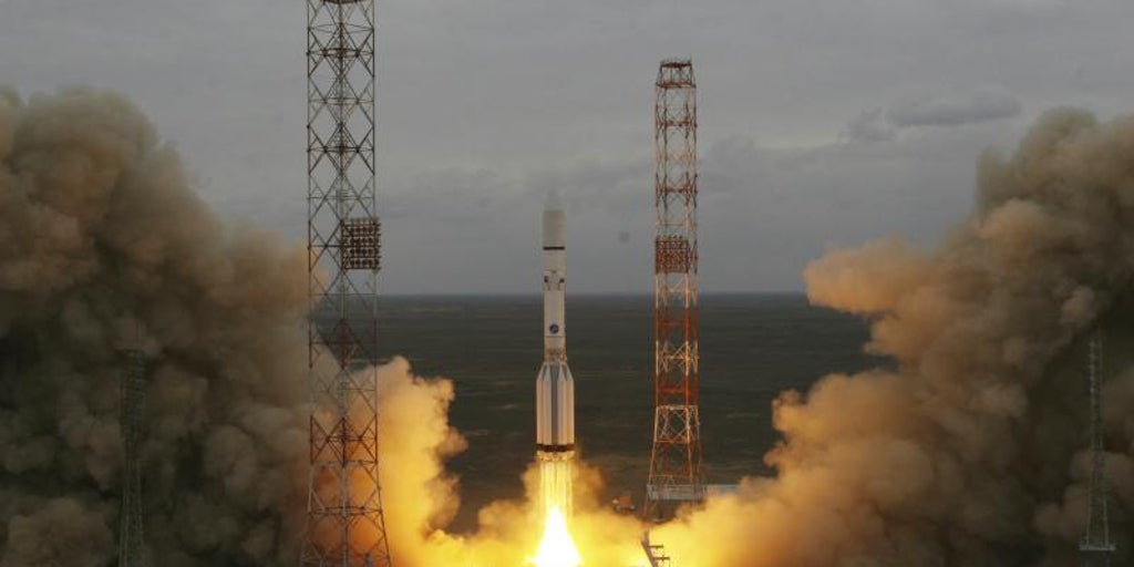 EE.UU. vigila los movimientos erráticos de un «satélite nuclear» ruso que podría estar fuera de control