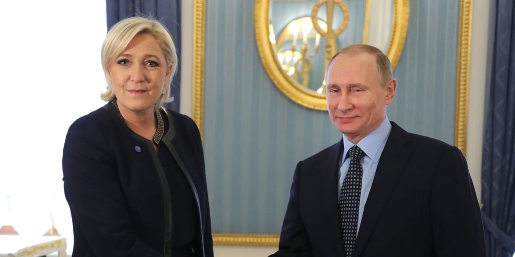Le Pen apoya a Putin frente a Macron y los aliados europeos
