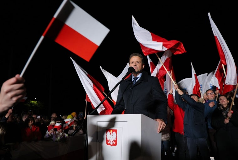 La progresía polaca tiene puestas sus esperanzas en el alcalde de Varsovia, Rafal Trzaskowski