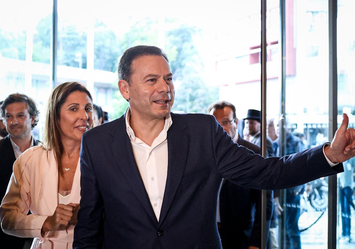 El primer ministro de Portugal y candidato de Alianza Democrática, Luís Montenegro