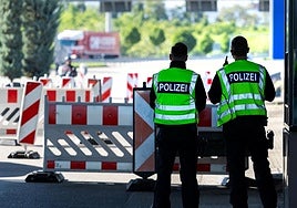 Alemania retoma las deportaciones de inmigrantes irregulares a Grecia