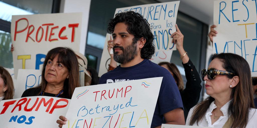 El Supremo permite a Trump la retirada de la residencia temporal legal ...