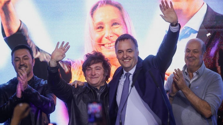 El partido de Milei se impone en las legislativas de Buenos Aires, seguido de cerca por el kirchnerismo