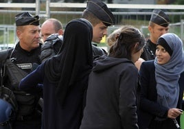 Los servicios secretos alertan de la «creciente amenaza» de los Hermanos Musulmanes por querer «islamizar Francia»