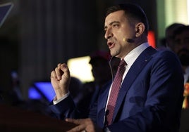 Simion solicita la anulación de la segunda vuelta de las presidenciales rumanas
