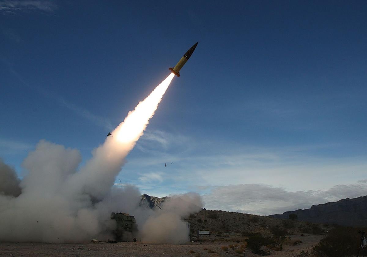 Ensayos después de que EE.UU. permitiera a Ucrania usar sus proyectiles de largo alcance en la era Biden