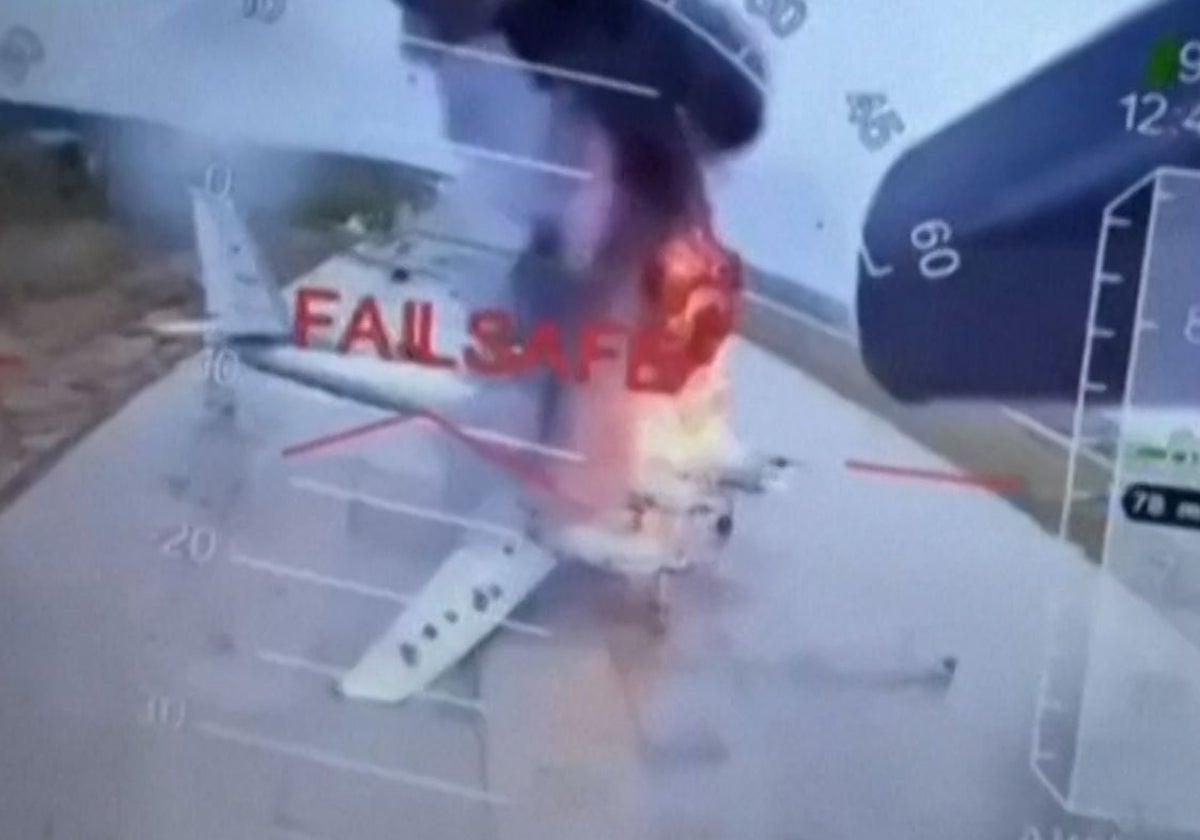 Los drones ucranianos destruyeron el domingo 40 bombarderos en cuatro bases del interior de Rusia, a miles de kilómetros de Kiev