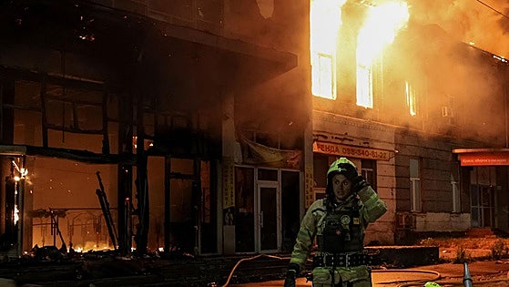 Rusia afirma que el devastador bombardeo contra Ucrania es su «respuesta» a los ataques «terroristas» de Kiev