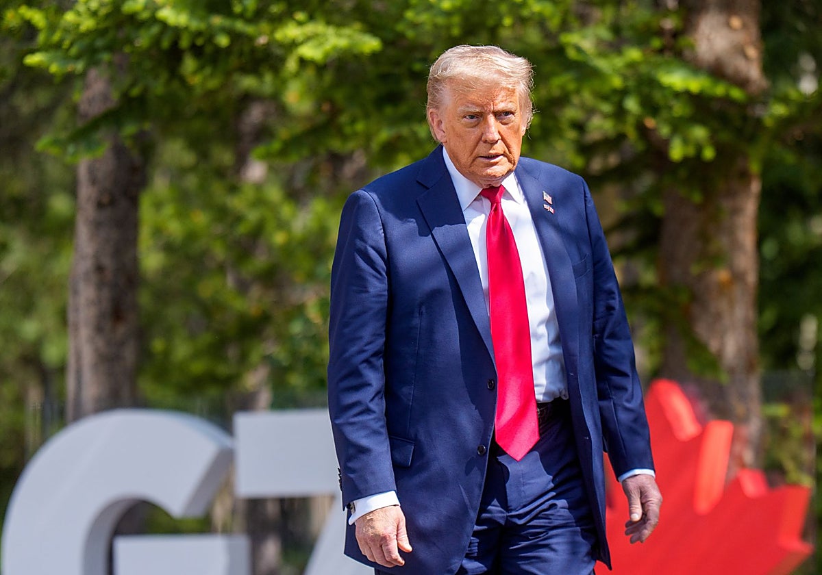 «Putin habla conmigo, no habla con nadie más. No quiere hablar porque fue muy insultado cuando le echaron del G8, como ya también me hubiera sentido», defiende Trump