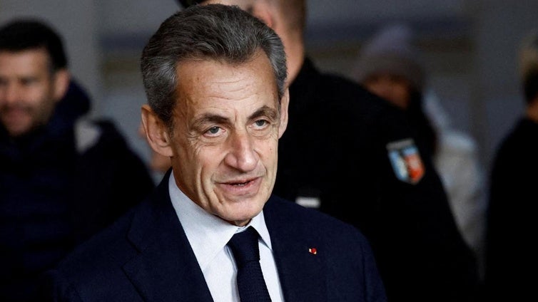 Retiran la más alta distinción francesa al expresidente Sarkozy tras ser condenado por corrupción