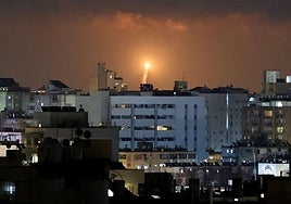 Jamenei avisa de que la intervención de EE.UU. tendría «consecuencias irreparables»