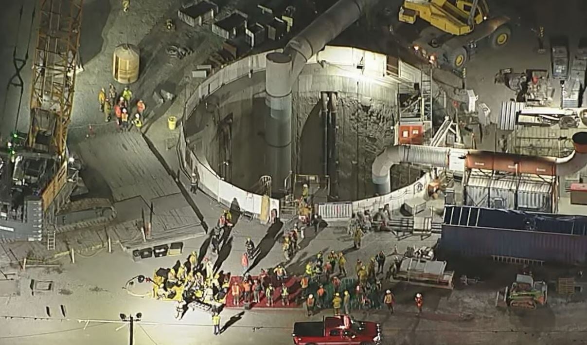 Rescate de los trabajadores atrapados en un túnel de Los Ángeles