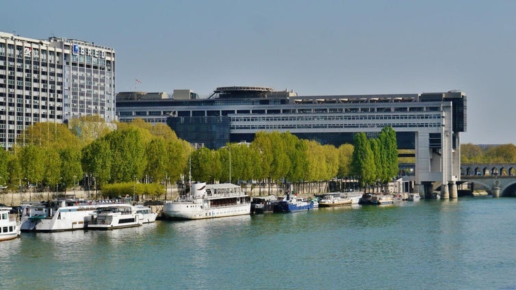 Alarma por la ola de suicidios en el Ministerio de Finanzas de Francia