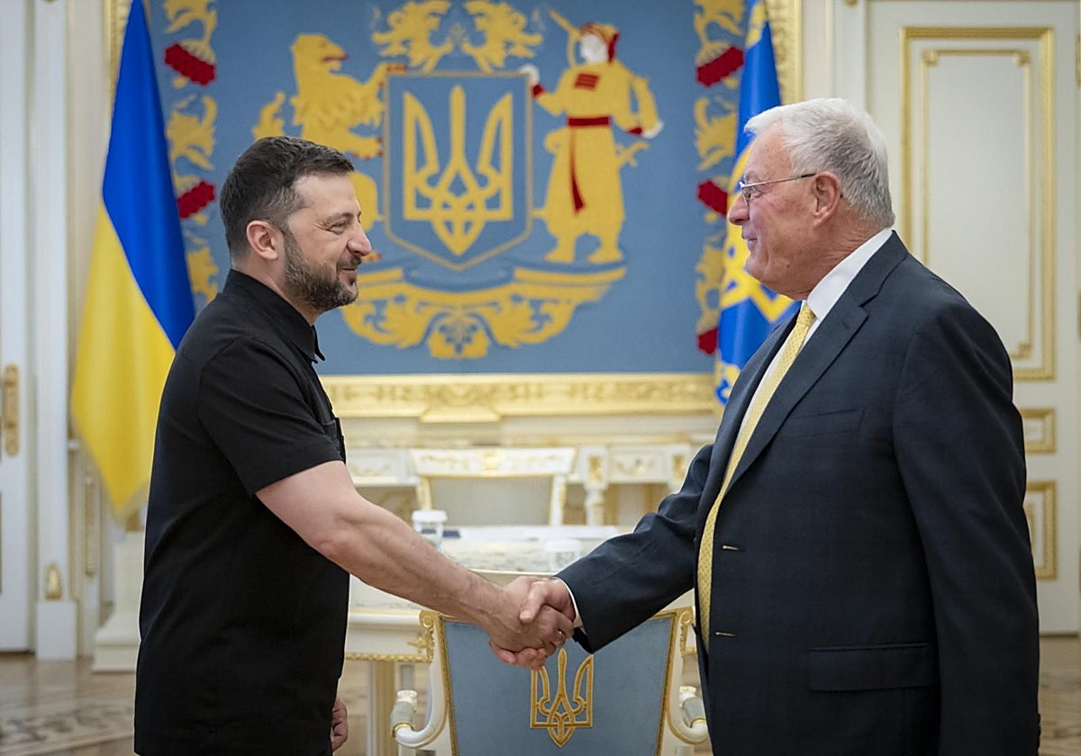 El presidente de Ucrania., Volodímir Zelenski, ha recibido este lunes en Kiev a Keith Kellogg, enviado especial de Trump