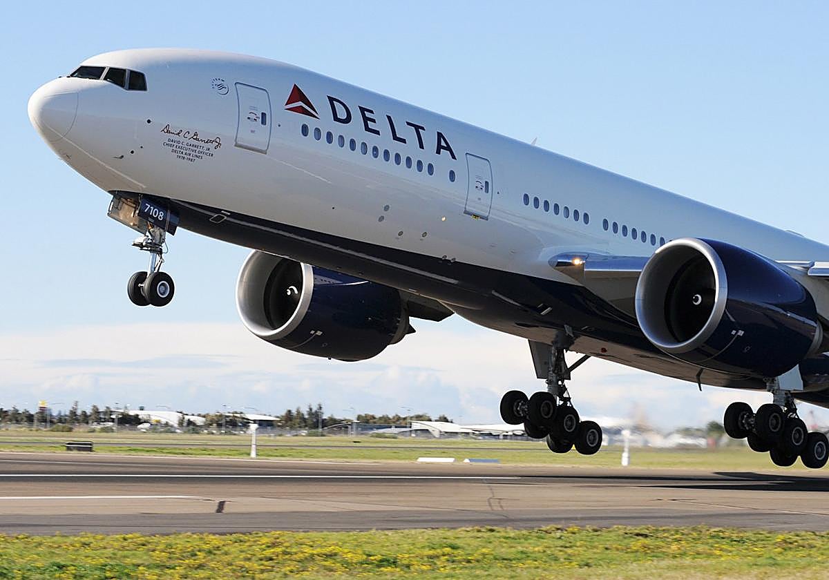 Un avión de Delta en una imagen de archivo