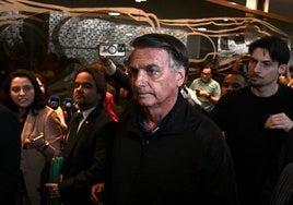 Los abogados de Bolsonaro niegan que violara la prohibición judicial sobre el uso de sus redes sociales